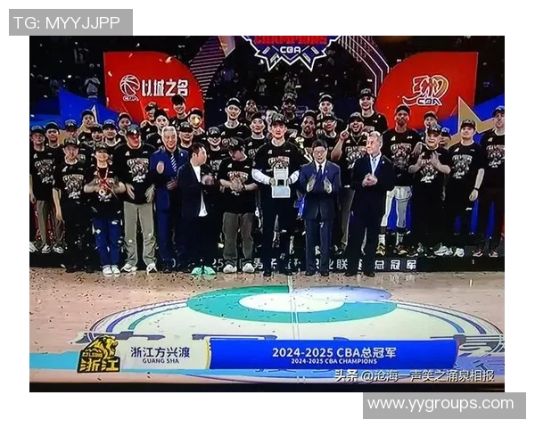 胡金秋：从青涩新星到CBA赛场的全能战士之路