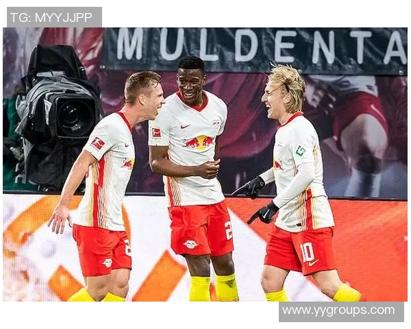 萨卡在球场上的闪耀时刻与未来发展潜力的深度分析与展望