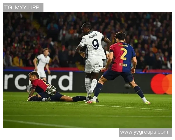 中国元老与皇马对决精彩视频回顾揭示足球历史的辉煌与传奇