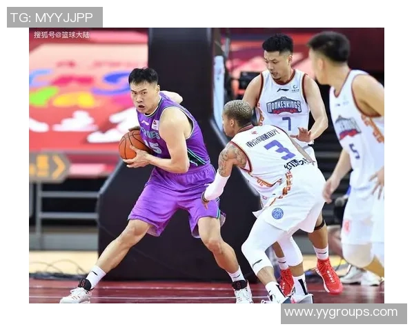 张昊：从普通少年到篮球明星的奋斗历程与心路历程分享