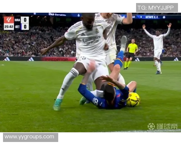 瓜迪奥拉对裁判不满VAR漏判点球导致比赛失利